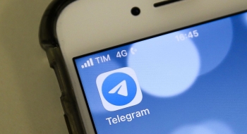 Idec pede multa ao Telegram por mensagem contra PL das Fake News